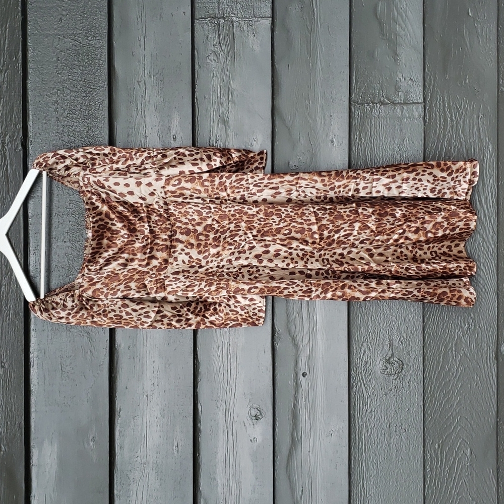 REFORMATION Leopard Cat Print Maryanne Dress 4 NEW - Picture 7 of 16